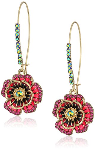 Pendientes colgantes de color rosa de Betsey Johnson